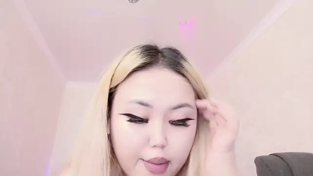 amelia sunlight online show from February 20, 3:34 am