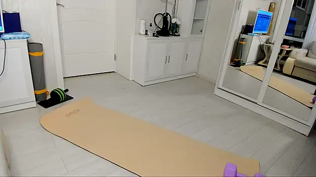 Pawsitive Panther online show from December 26, 2:27 pm