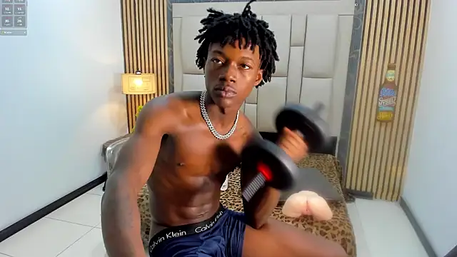 Snapshot of chimi88 chatting on September 18, 11:34 am chimi88 online show from September 18, 11:34 am