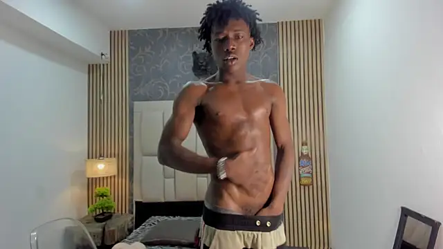 Snapshot of chimi88 chatting on October 17, 11:35 am chimi88 online show from October 17, 11:35 am