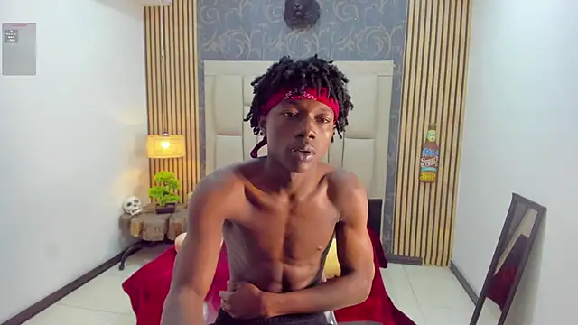 Snapshot of chimi88 chatting on October 30, 12:39 pm chimi88 online show from October 30, 12:39 pm