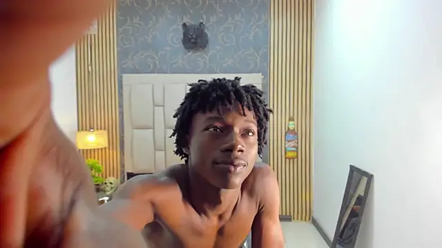 Snapshot of chimi88 chatting on October 31, 11:33 am chimi88 online show from October 31, 11:33 am