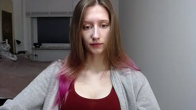 Snapshot of LUNA_delight chatting on December 1, 6:29 am LUNA delight online show from December 1, 6:29 am