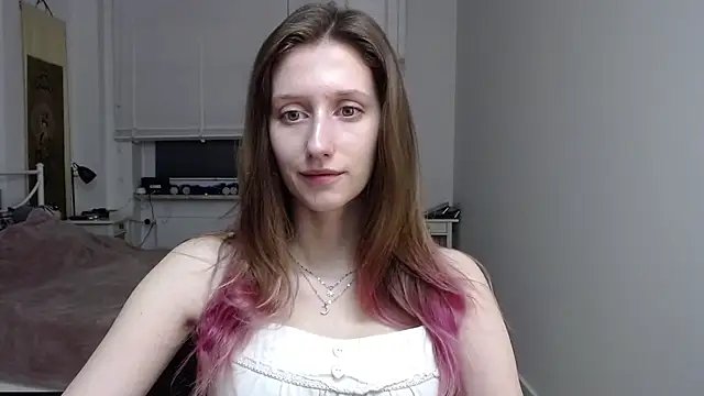 Snapshot of LUNA_delight chatting on December 17, 6:30 am LUNA delight online show from December 17, 6:30 am