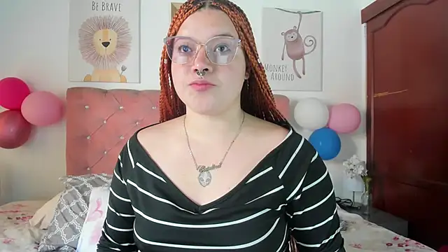 Snapshot of CelessteRedds chatting on September 23, 1:36 pm CelessteRedds online show from September 23, 1:36 pm