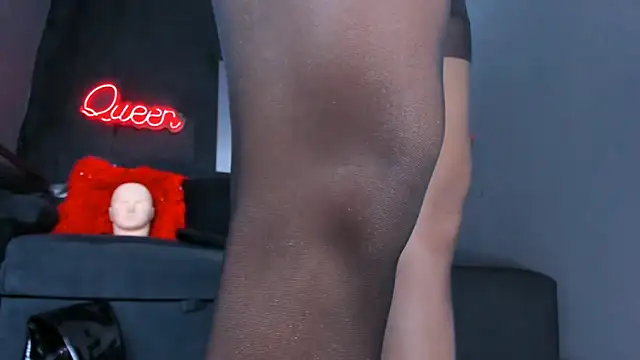 Snapshot of DelaneyStone chatting on March 21, 9:45 pm DelaneyStone online show from March 21, 9:45 pm