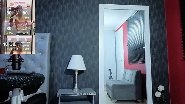 Cristopher23  online show from September 10, 7:47 pm