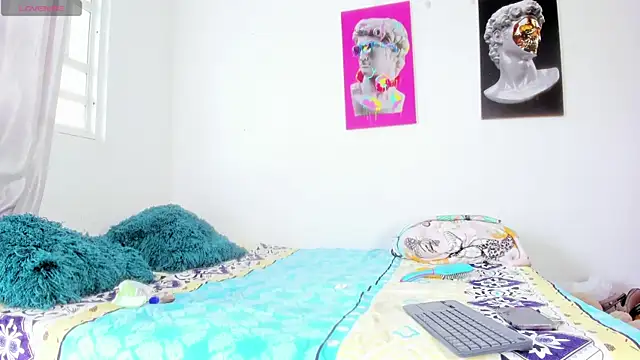 Lilybaudinx96 online show from October 10, 3:22 pm