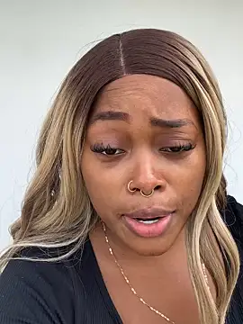 Lilybaudinx96 online show from December 3, 3:32 pm