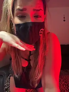 Snapshot of famous_indian_girl chatting on October 23, 4:12 am famous indian girl online show from October 23, 4:12 am