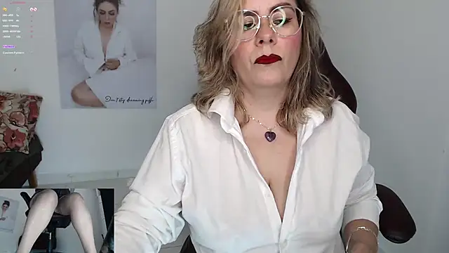 Snapshot of Serenay_ chatting on January 20, 9:22 pm Serenay online show from January 20, 9:22 pm