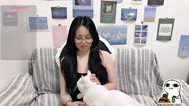 LiLiYbaby online show from April 28, 6:40 am
