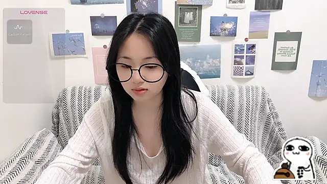 LiLiYbaby online show from May 9, 6:29 am