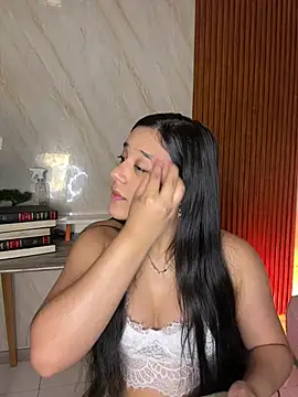 floriamANDjazmin online show from May 15, 6:48 pm