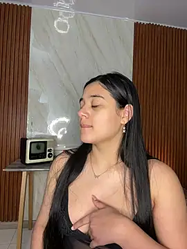 floriamANDjazmin online show from July 2, 2:44 am