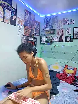 Snapshot of angel_modeusSucubo chatting on December 29, 11:29 pm angel modeusSucubo online show from December 29, 11:29 pm