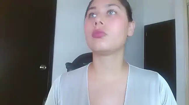 Snapshot of pamela_fox03 chatting on March 8, 8:03 pm pamela fox03 online show from March 8, 8:03 pm