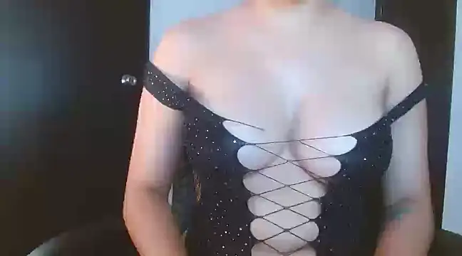 Snapshot of pamela_fox03 chatting on March 9, 8:10 pm pamela fox03 online show from March 9, 8:10 pm