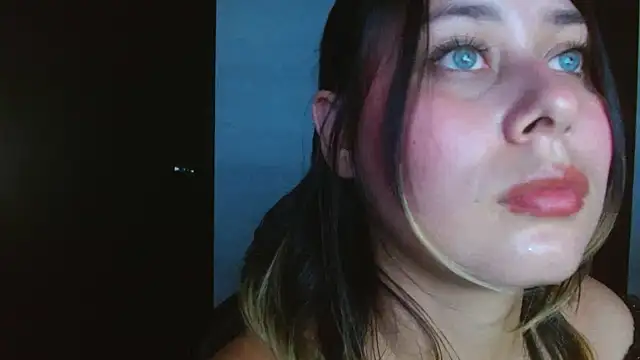 Snapshot of pamela_fox03 chatting on October 20, 10:21 pm pamela fox03 online show from October 20, 10:21 pm