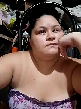 Snapshot of Kiara_Anjo22 chatting on January 6, 1:42 am Kiara Anjo22 online show from January 6, 1:42 am