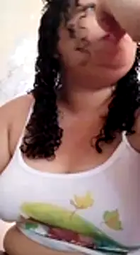 Snapshot of Kiara_Anjo22 chatting on January 22, 5:38 pm Kiara Anjo22 online show from January 22, 5:38 pm