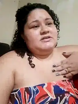 Snapshot of Kiara_Anjo22 chatting on February 7, 9:48 pm Kiara Anjo22 online show from February 7, 9:48 pm