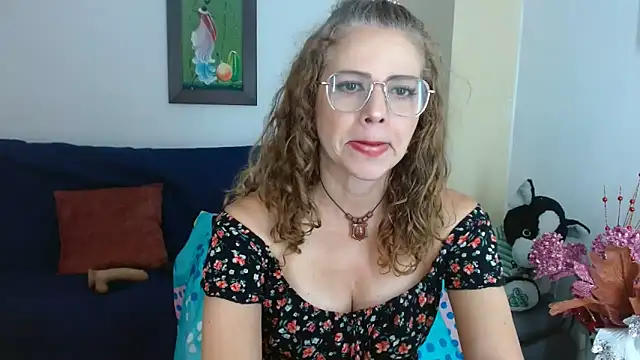  melisaa  online show from March 17, 3:40 pm