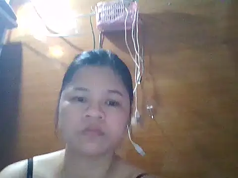 Mimi18x online show from May 15, 1:56 am