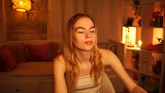 sn0w barbie online show from December 3, 8:27 am