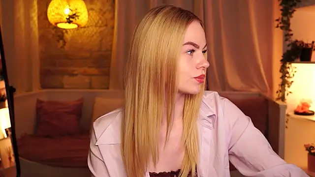 sn0w barbie online show from September 18, 8:27 am