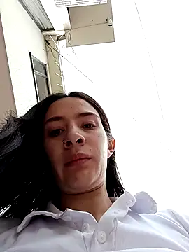 Snapshot of SAMANTHA-16_ chatting on December 16, 2:27 pm SAMANTHA-16 online show from December 16, 2:27 pm