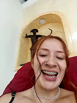Snapshot of SAMANTHA-16_ chatting on March 20, 4:09 pm SAMANTHA-16 online show from March 20, 4:09 pm