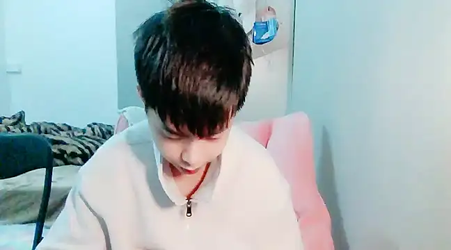 FFFFZ189 online show from December 12, 2:22 pm