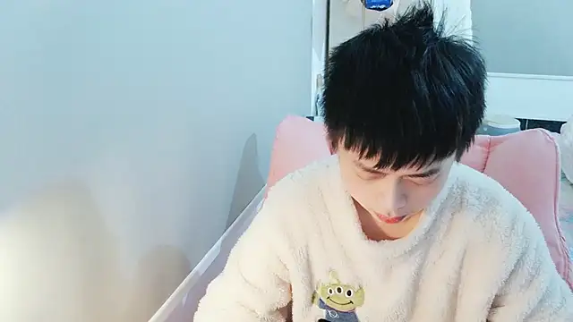 FFFFZ189 online show from January 18, 9:45 am