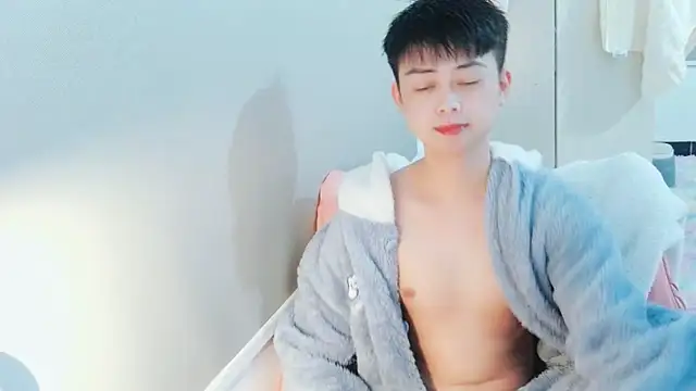 FFFFZ189 online show from March 8, 2:40 pm