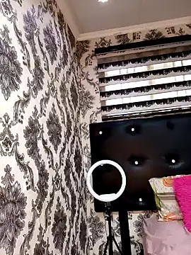 Snapshot of DickDiva1 chatting on January 21, 3:54 pm DickDiva1 online show from January 21, 3:54 pm