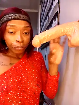 Snapshot of DickDiva1 chatting on March 9, 8:21 pm DickDiva1 online show from March 9, 8:21 pm