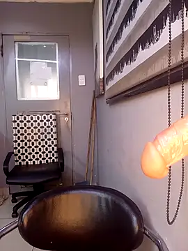 Snapshot of DickDiva1 chatting on March 15, 12:34 pm DickDiva1 online show from March 15, 12:34 pm