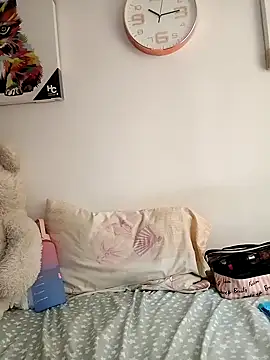 KimPielCanela online show from January 15, 2:56 pm