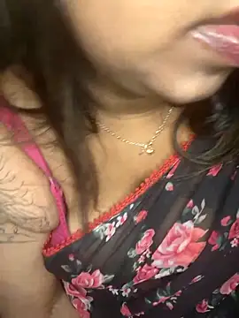 Snapshot of IndieSM chatting on March 15, 7:09 pm IndieSM online show from March 15, 7:09 pm