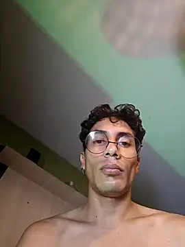 divinityros online show from October 22, 12:33 am