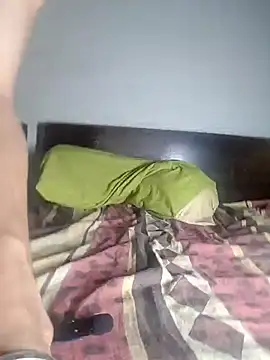 divinityros online show from April 3, 7:45 pm