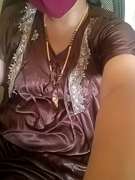 Snapshot of yourtamilcouple chatting on February 21, 7:12 am yourtamilcouple online show from February 21, 7:12 am