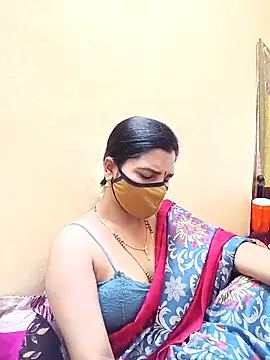 Snapshot of yourtamilcouple chatting on March 7, 12:34 pm yourtamilcouple online show from March 7, 12:34 pm