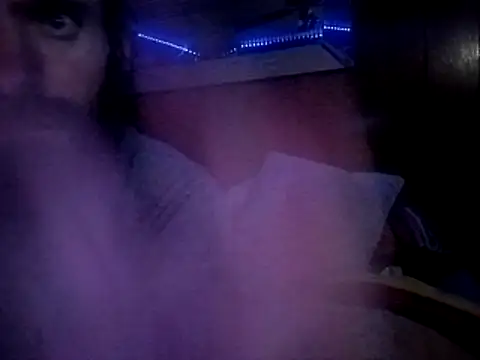 RobStrokes215 online show from March 23, 5:00 am