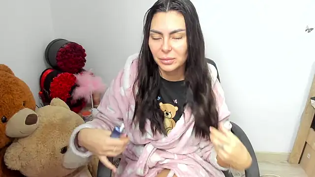 kilenyapatrice online show from March 6, 11:50 am