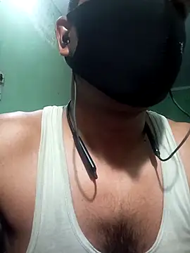 Snapshot of pure-love chatting on June 6, 12:10 pm pure-love online show from June 6, 12:10 pm