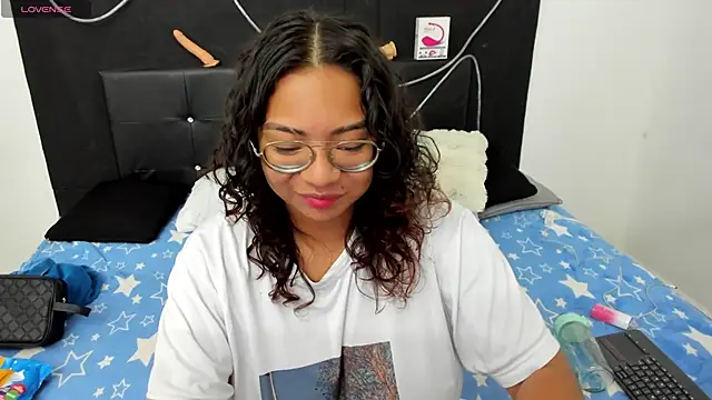 im angels77 online show from February 1, 2:26 am