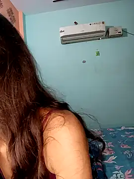 poojaji690 online show from December 3, 9:11 am