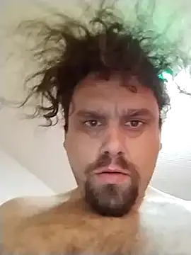 Snapshot of ShakeyJ87 chatting on March 17, 12:14 pm ShakeyJ87 online show from March 17, 12:14 pm